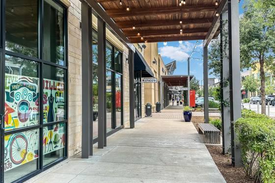 Galleria shops — promenade